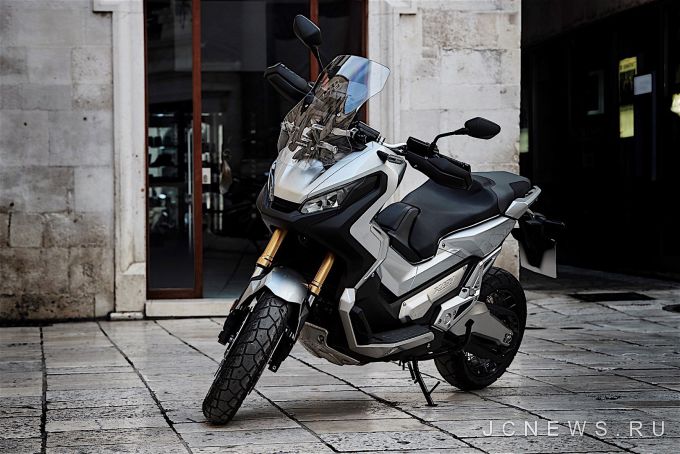 Honda �������� �� EICMA ������ X-ADV
